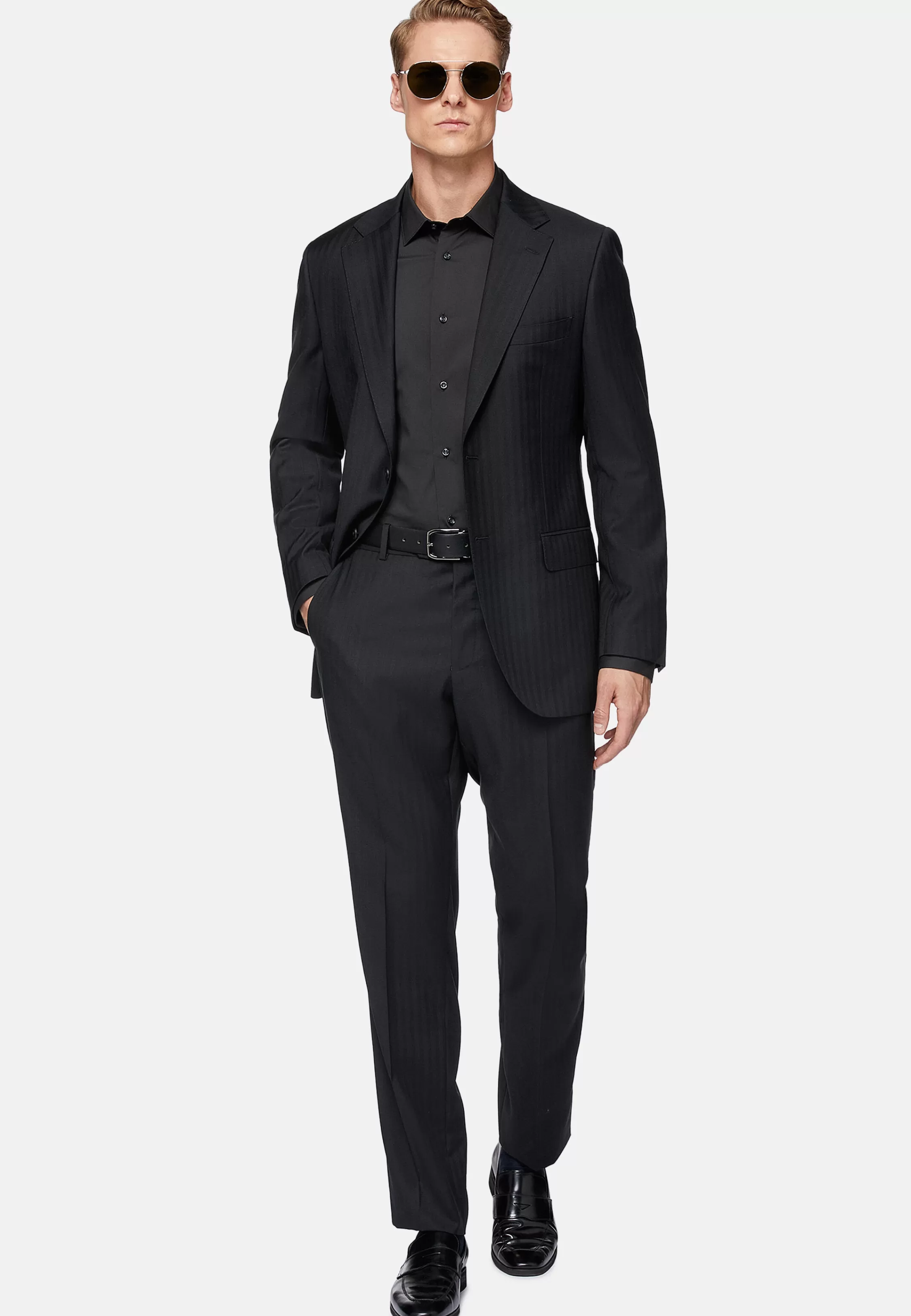 Boggi Milano Herringbone Suit In Pure Wool