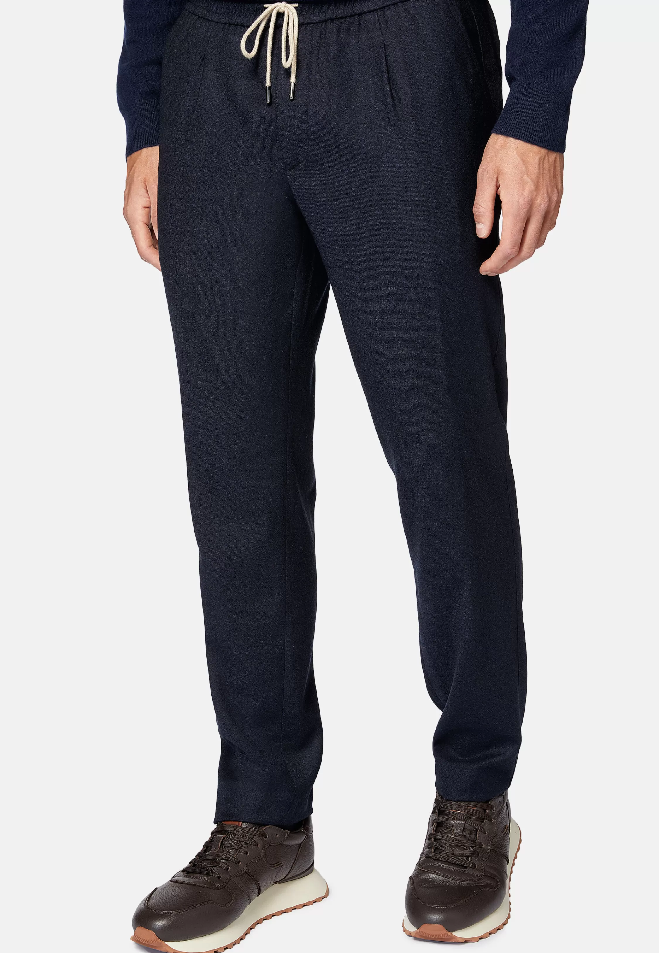 Boggi Milano City Trousers In Flannel