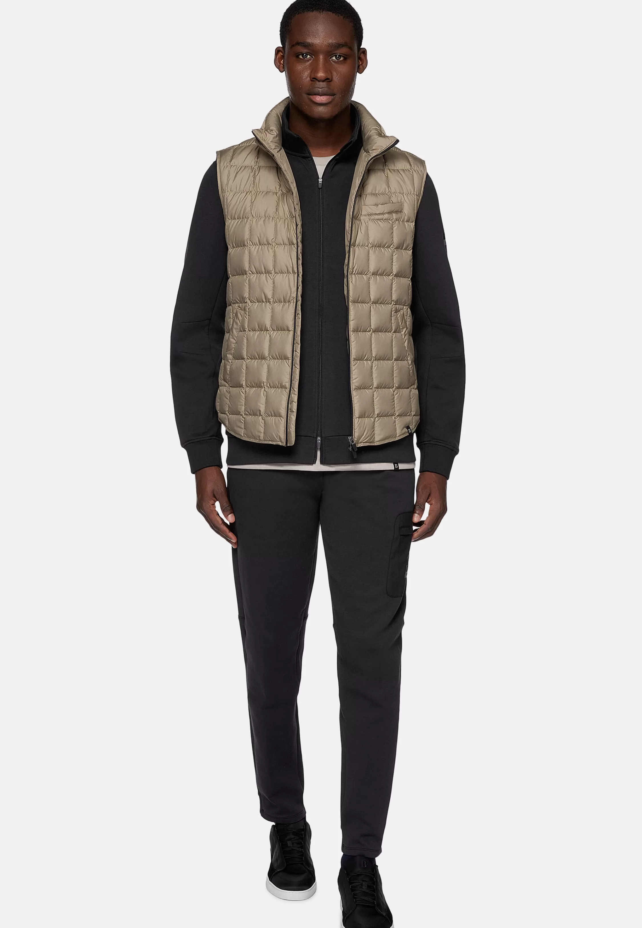 Boggi Milano Gilet In Technical Fabric With Goose Down