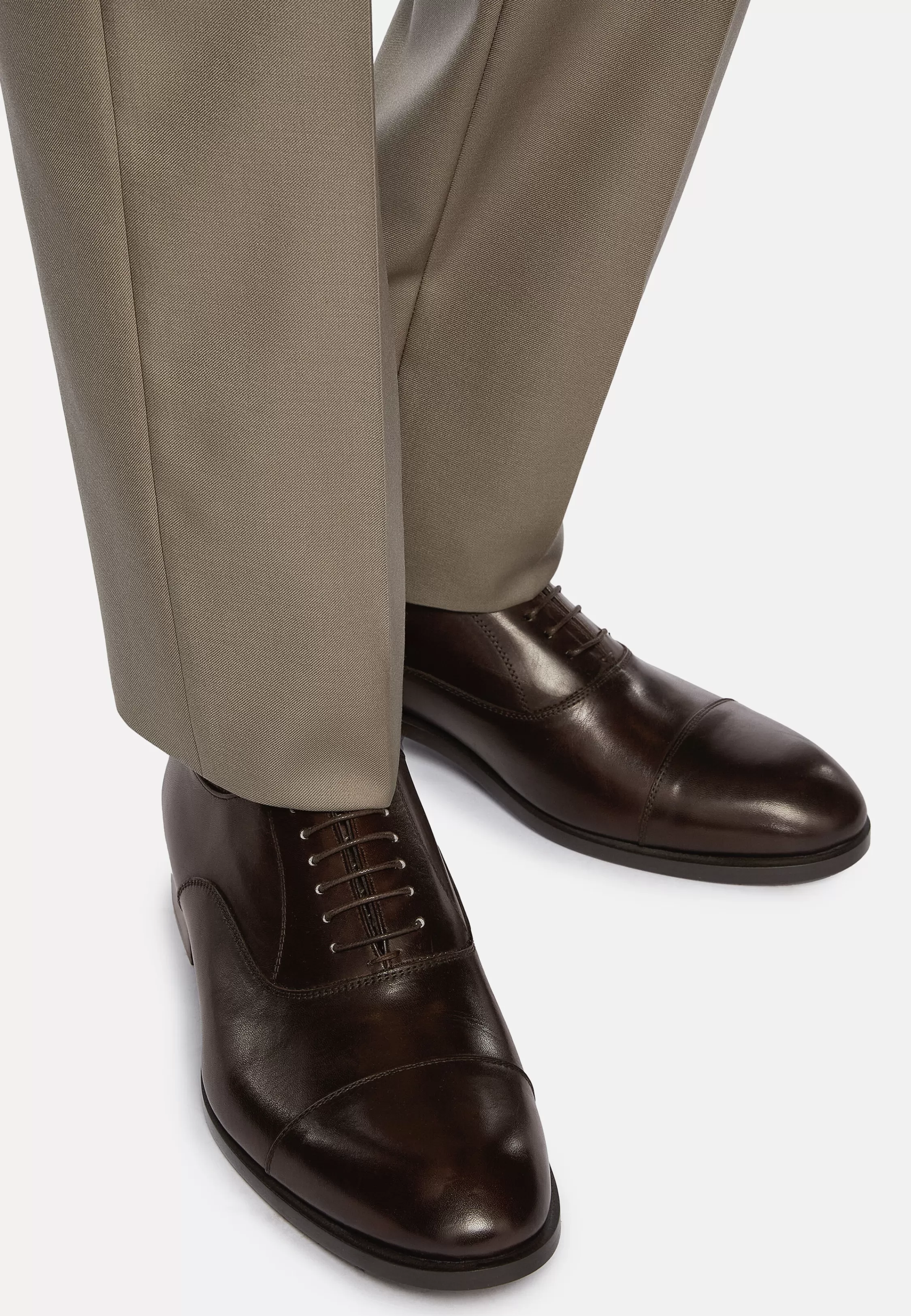 Boggi Milano Leather Oxford Style Shoes